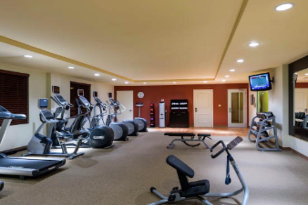 Hilton Garden Inn Queens/Jfk Ню Йорк Екстериор снимка