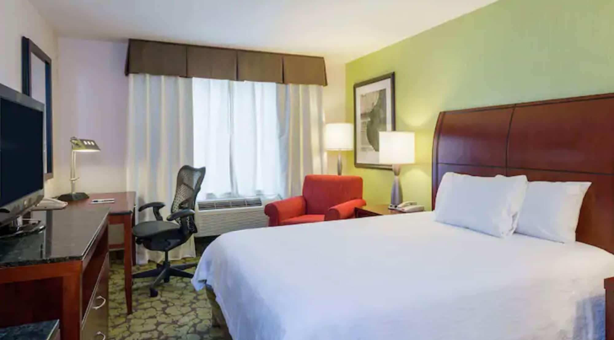 Hilton Garden Inn Queens/Jfk Ню Йорк Екстериор снимка