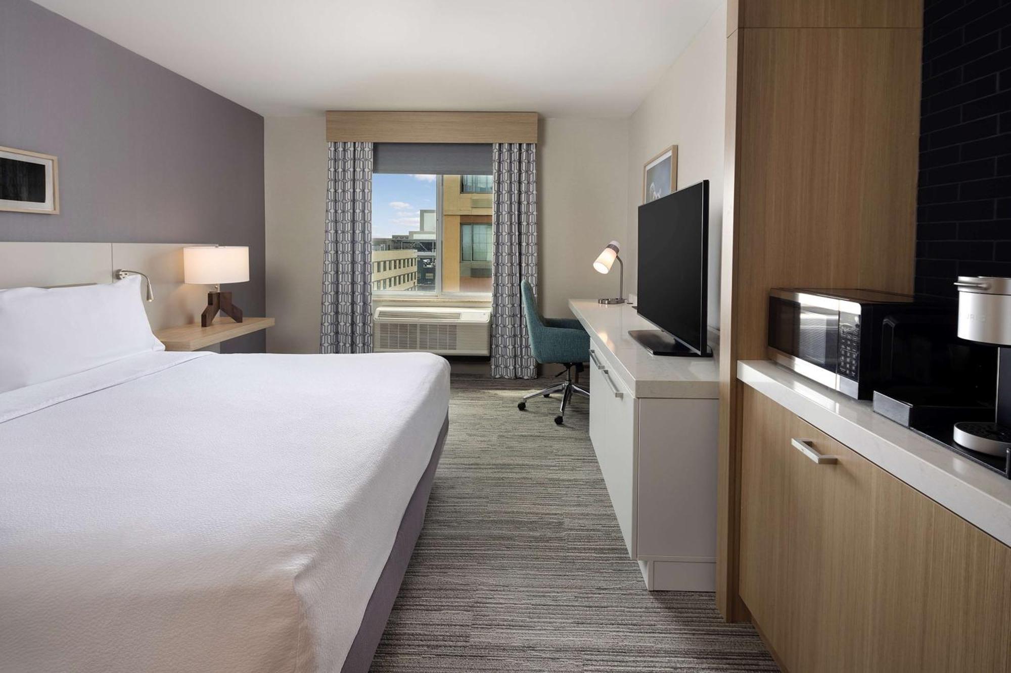 Hilton Garden Inn Queens/Jfk Ню Йорк Екстериор снимка