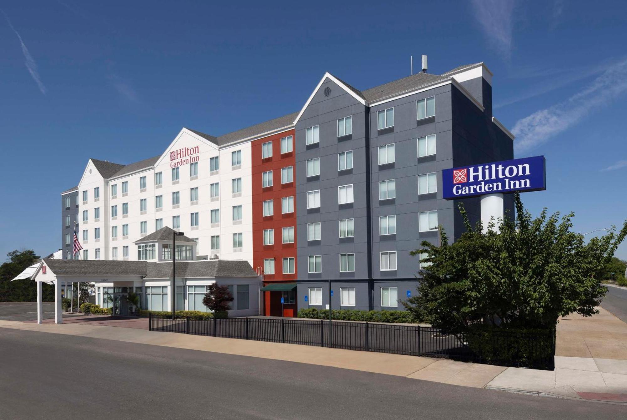 Hilton Garden Inn Queens/Jfk Ню Йорк Екстериор снимка