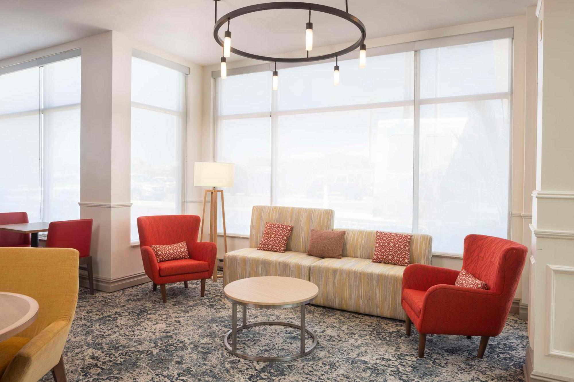 Hilton Garden Inn Queens/Jfk Ню Йорк Екстериор снимка
