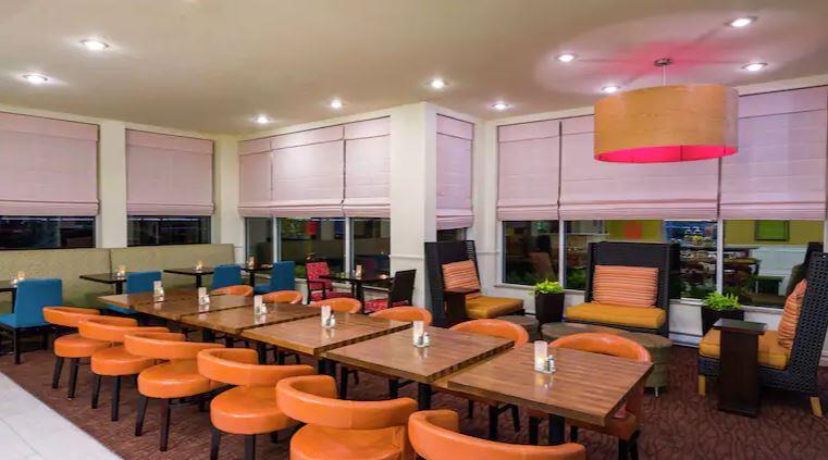 Hilton Garden Inn Queens/Jfk Ню Йорк Екстериор снимка