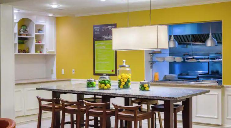 Hilton Garden Inn Queens/Jfk Ню Йорк Екстериор снимка