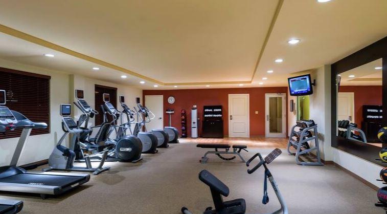 Hilton Garden Inn Queens/Jfk Ню Йорк Екстериор снимка